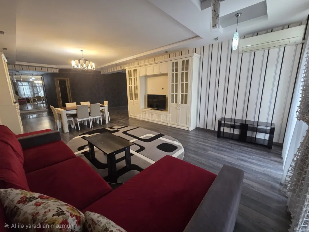 Kirayə verilir 3 otaqlı mənzil 165 m²