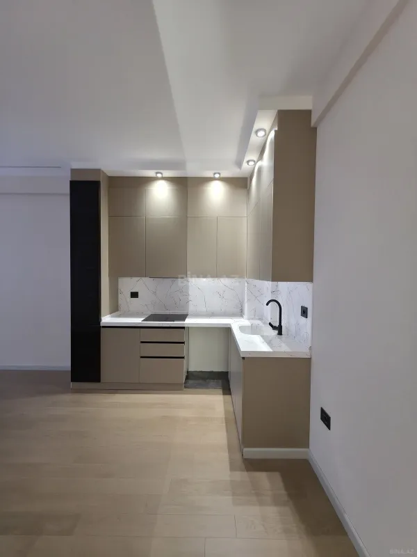 Satılır 2 otaqlı mənzil 68 m²