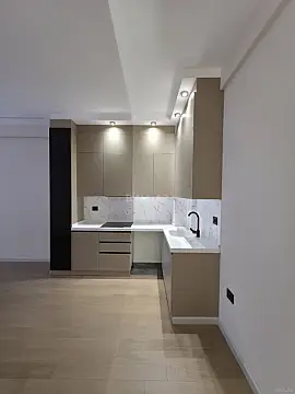 Satılır 2 otaqlı mənzil 68 m²
