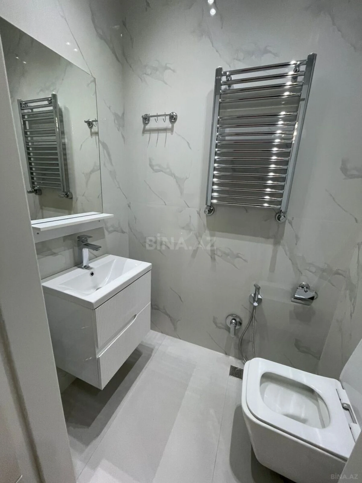 Kirayə verilir 3 otaqlı ofis 95 m²