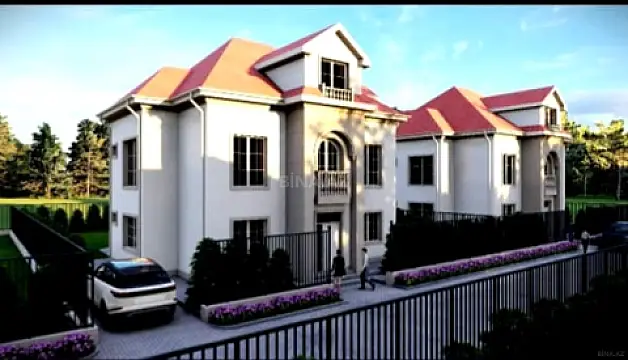 Satılır 8 otaqlı həyət evi 445 m²