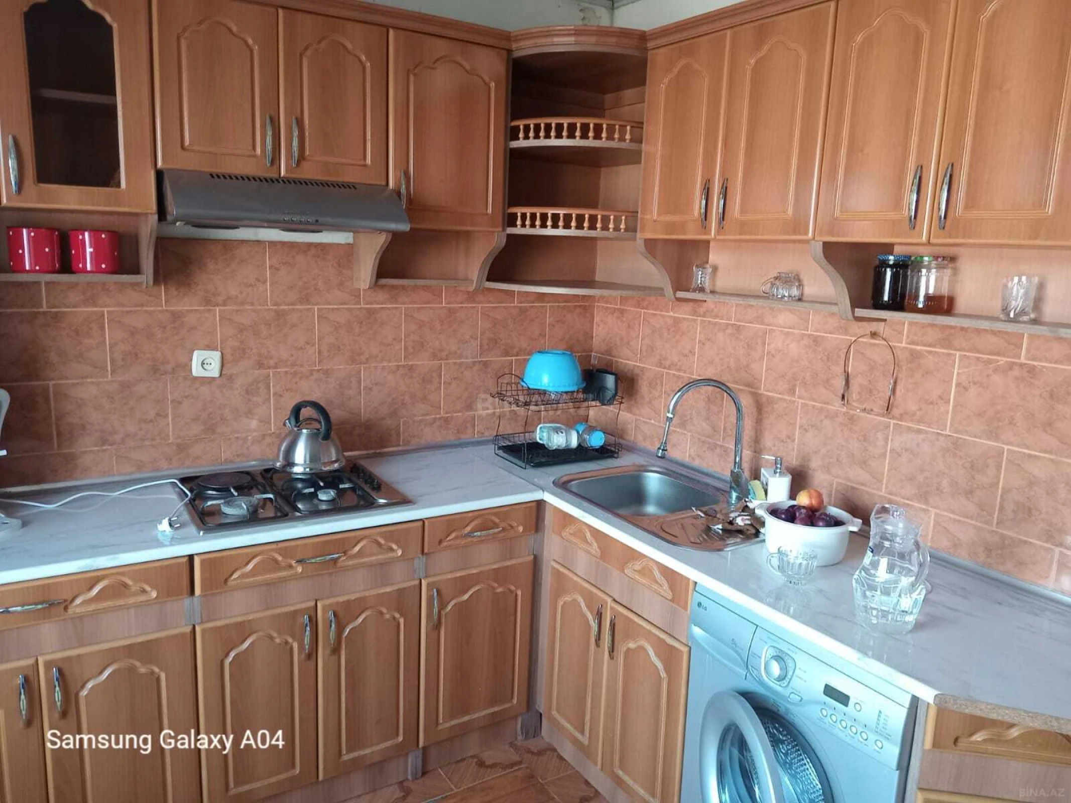 Satılır 3 otaqlı mənzil 75 m²