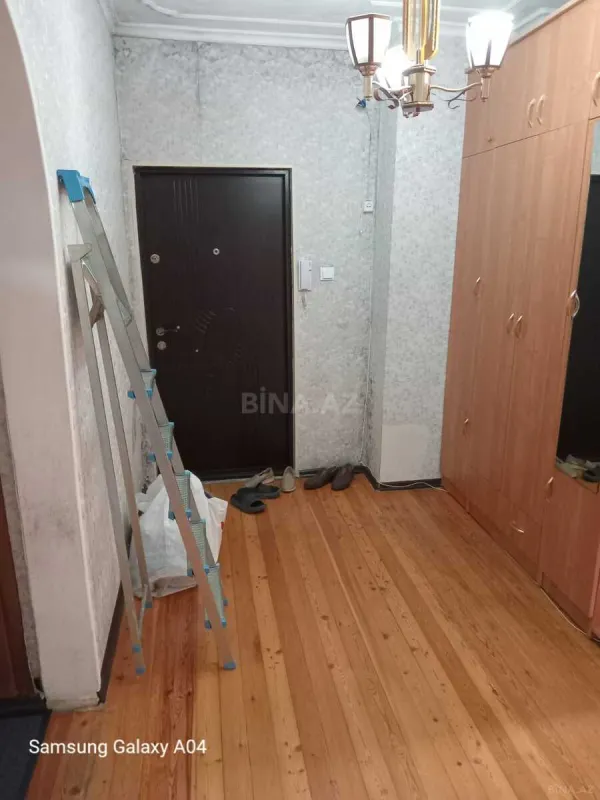 Satılır 3 otaqlı mənzil 75 m²