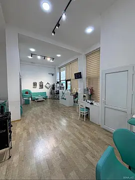 Satılır obyekt 65 m²