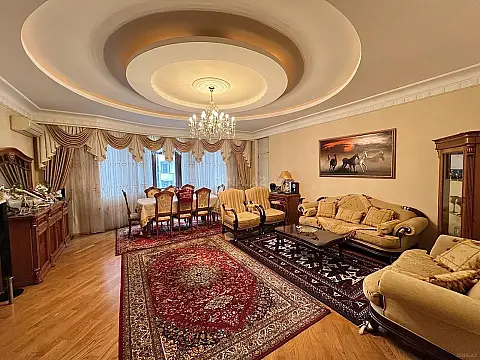 Satılır 3 otaqlı mənzil 170 m² — Bakı, Nərimanov 3 otaq 170.00 m²