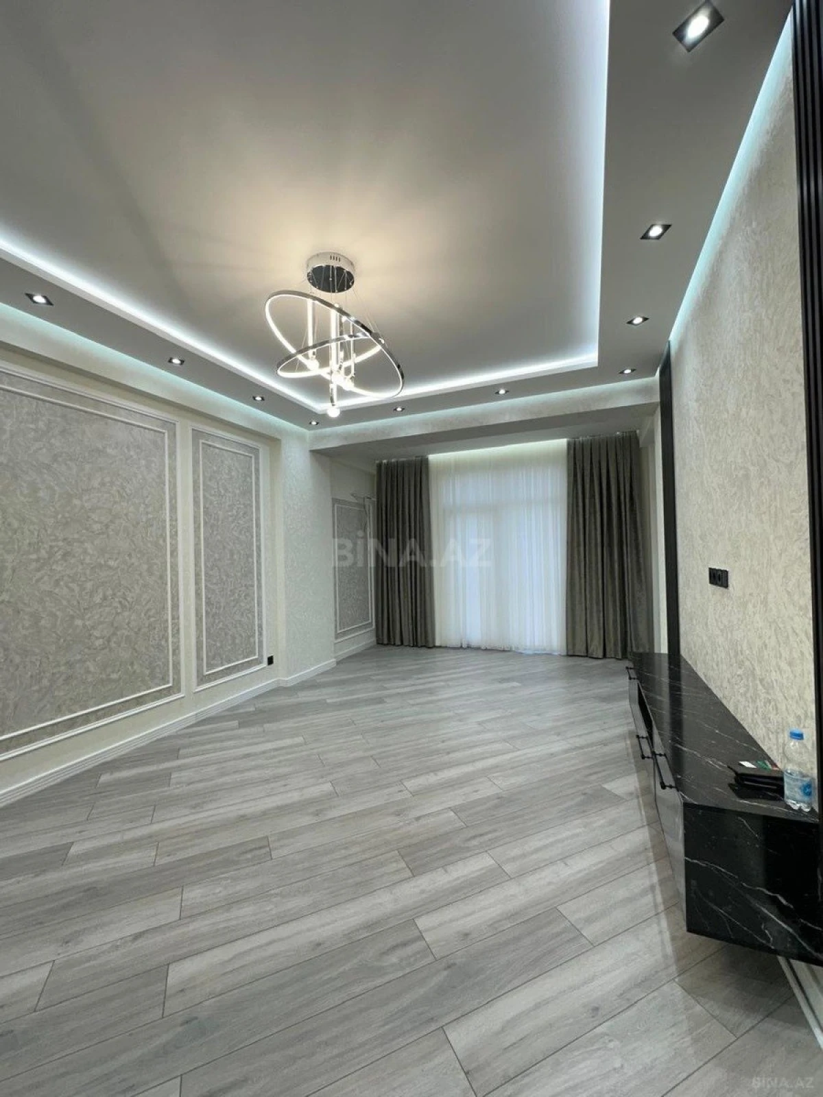 Satılır 2 otaqlı mənzil 58 m²