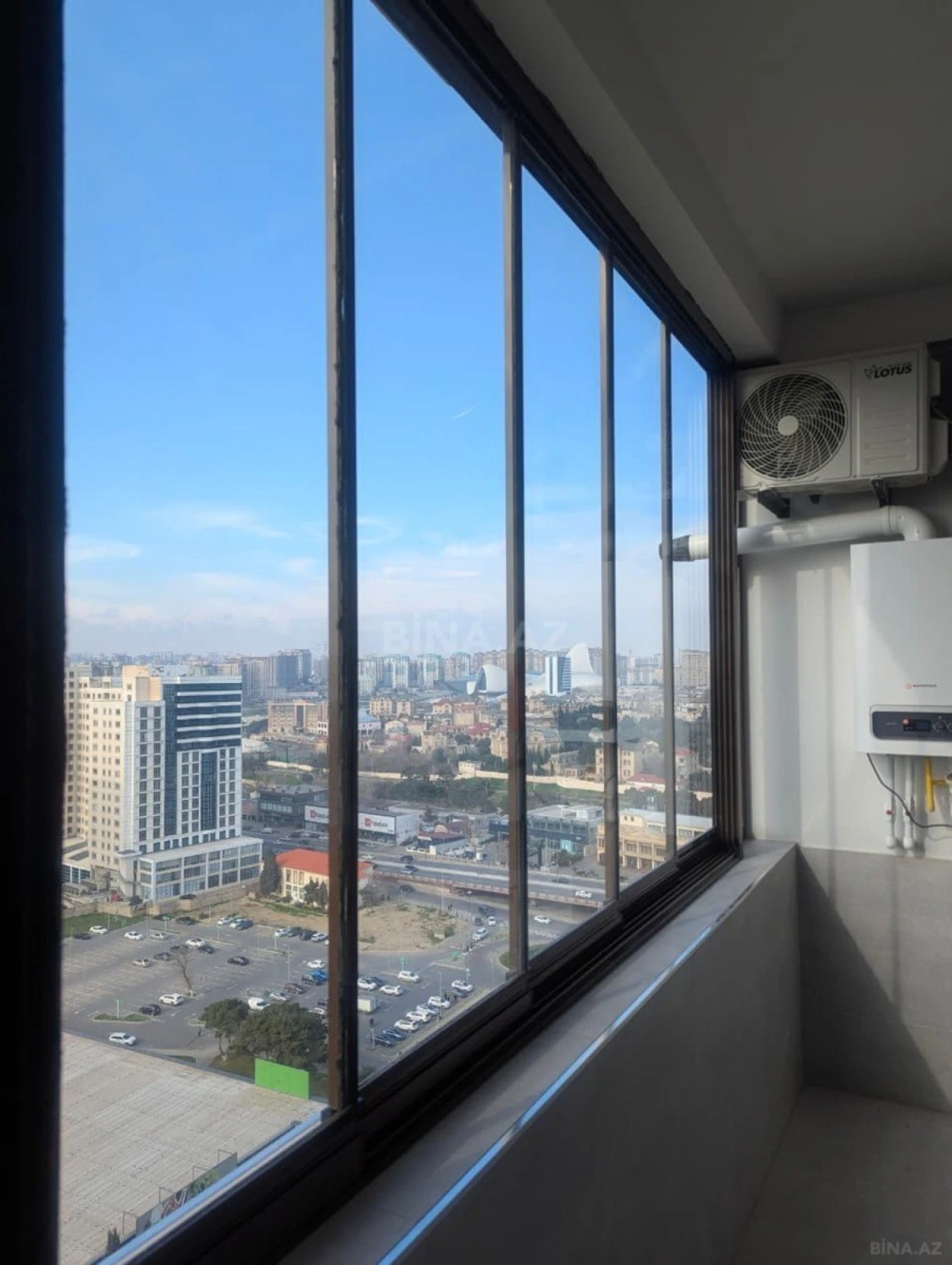 Satılır 2 otaqlı mənzil 70 m²