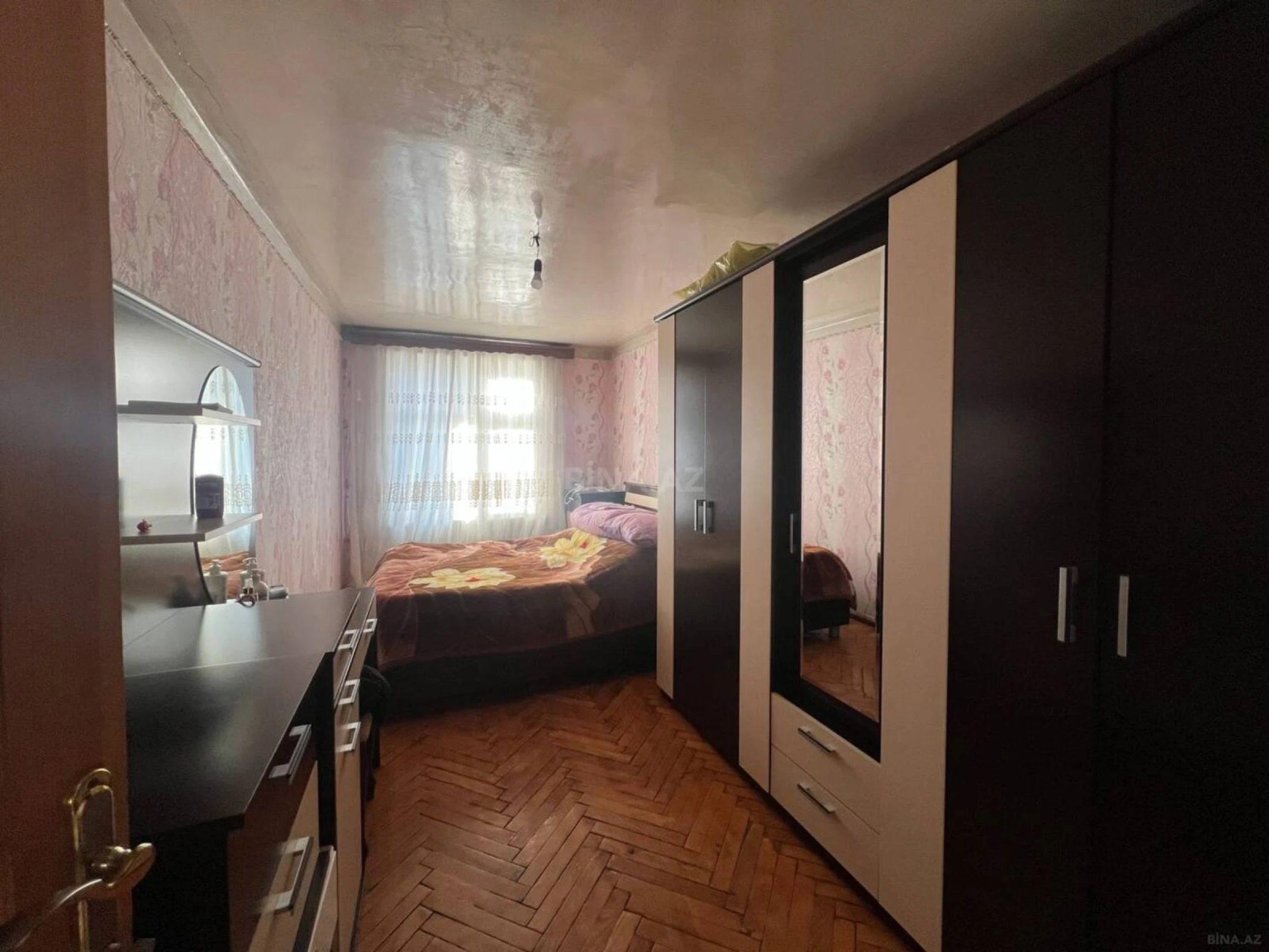 Satılır 2 otaqlı mənzil 55 m²
