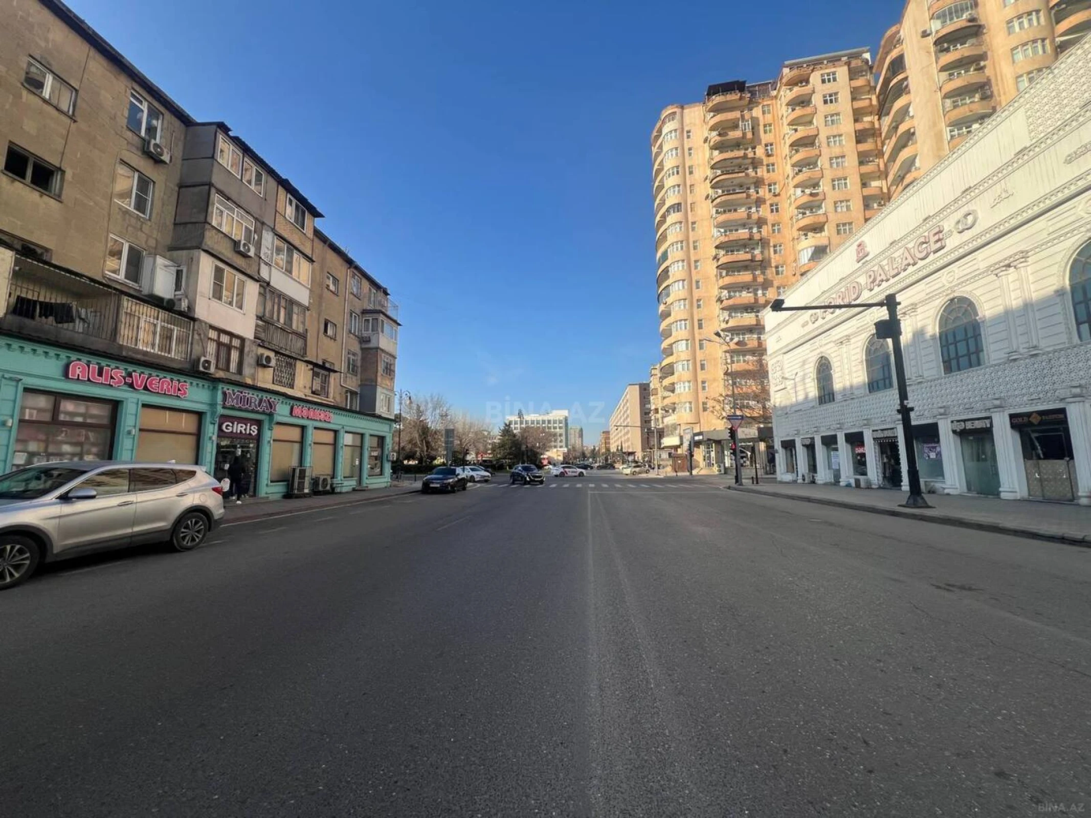 Satılır 2 otaqlı mənzil 55 m²