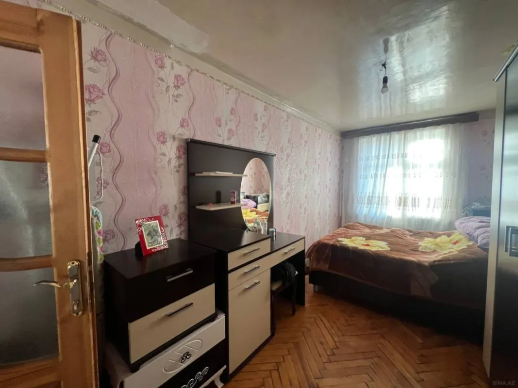 Satılır 2 otaqlı mənzil 55 m²