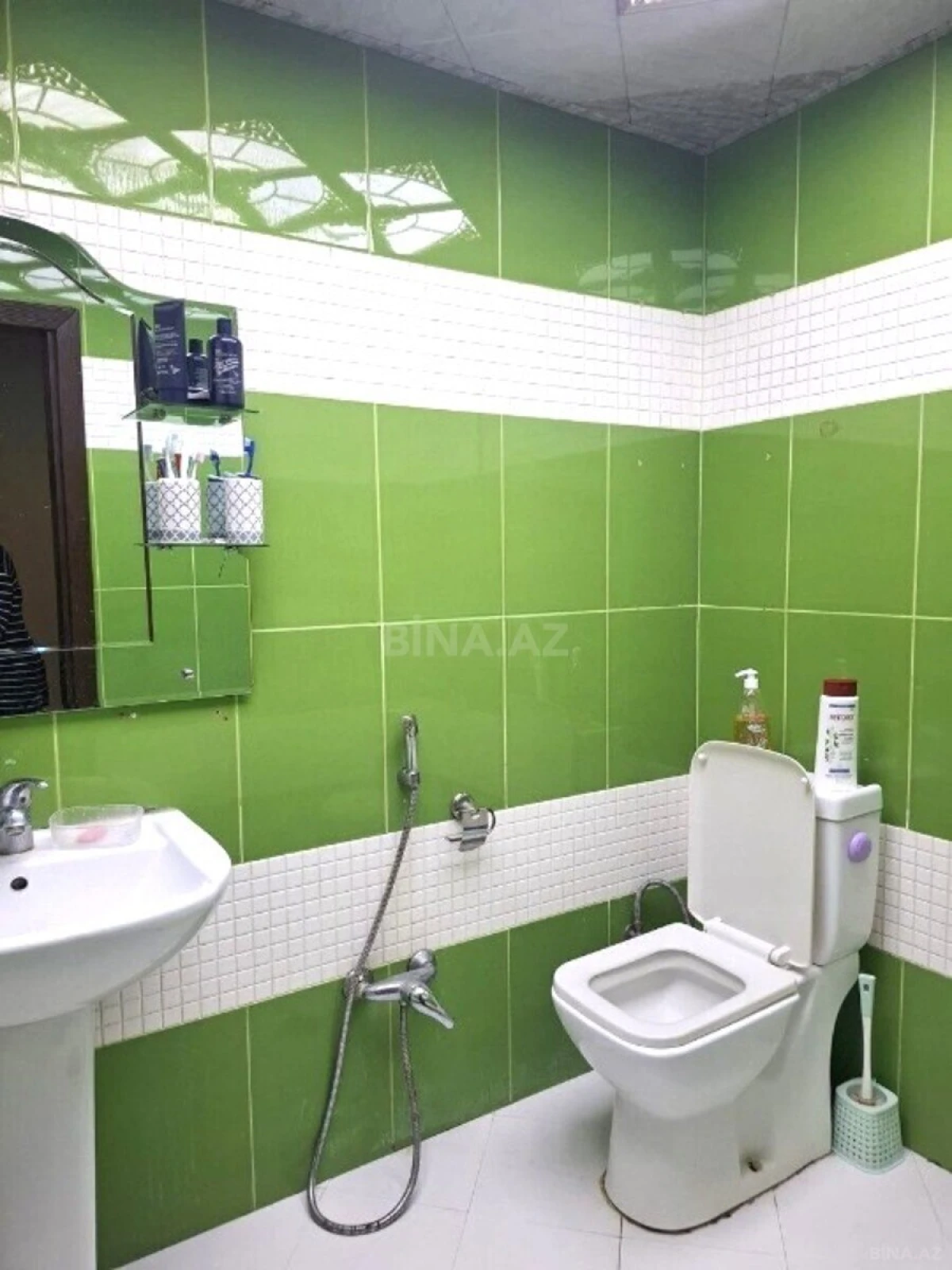 Satılır 2 otaqlı mənzil 60 m²
