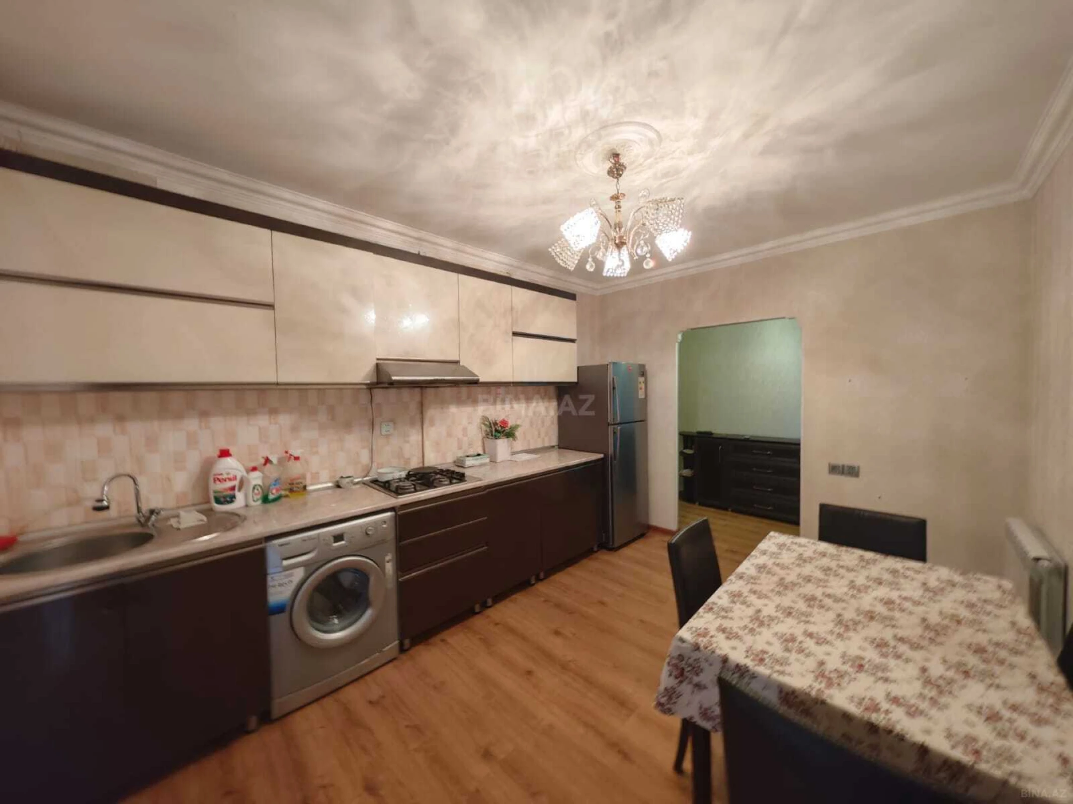 Satılır 2 otaqlı mənzil 65 m²