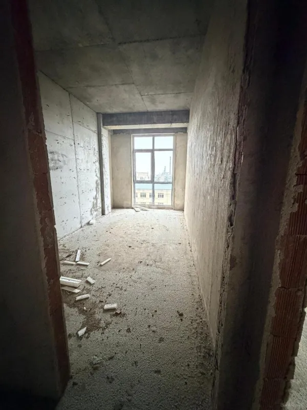 Satılır 3 otaqlı mənzil 110 m²