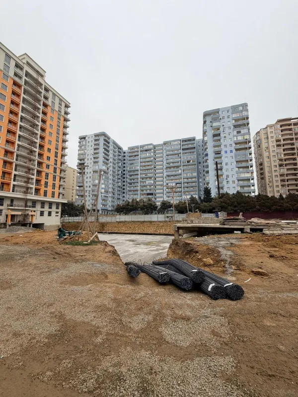 Satılır 3 otaqlı mənzil 110 m²