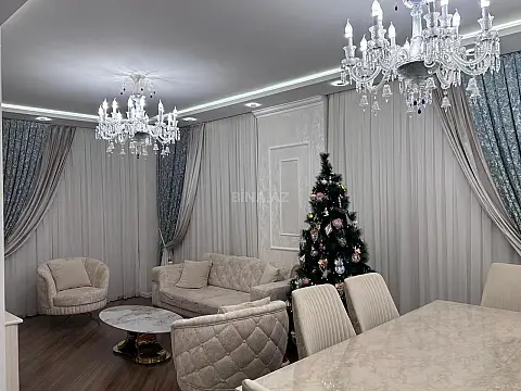 Satılır 3 otaqlı mənzil 148 m² — Bakı, 8-ci kilometr 3 otaq 148.00 m²