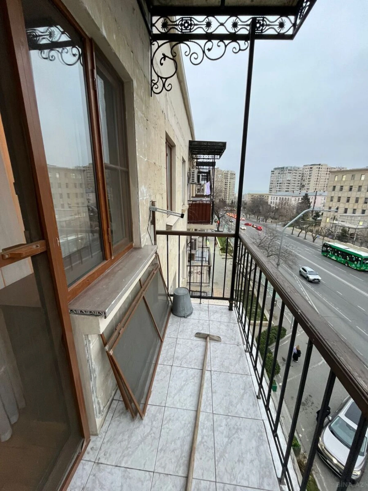 Satılır 3 otaqlı mənzil 90 m²