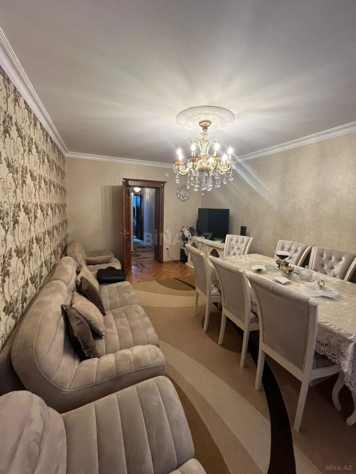 Satılır 3 otaqlı mənzil 90 m²