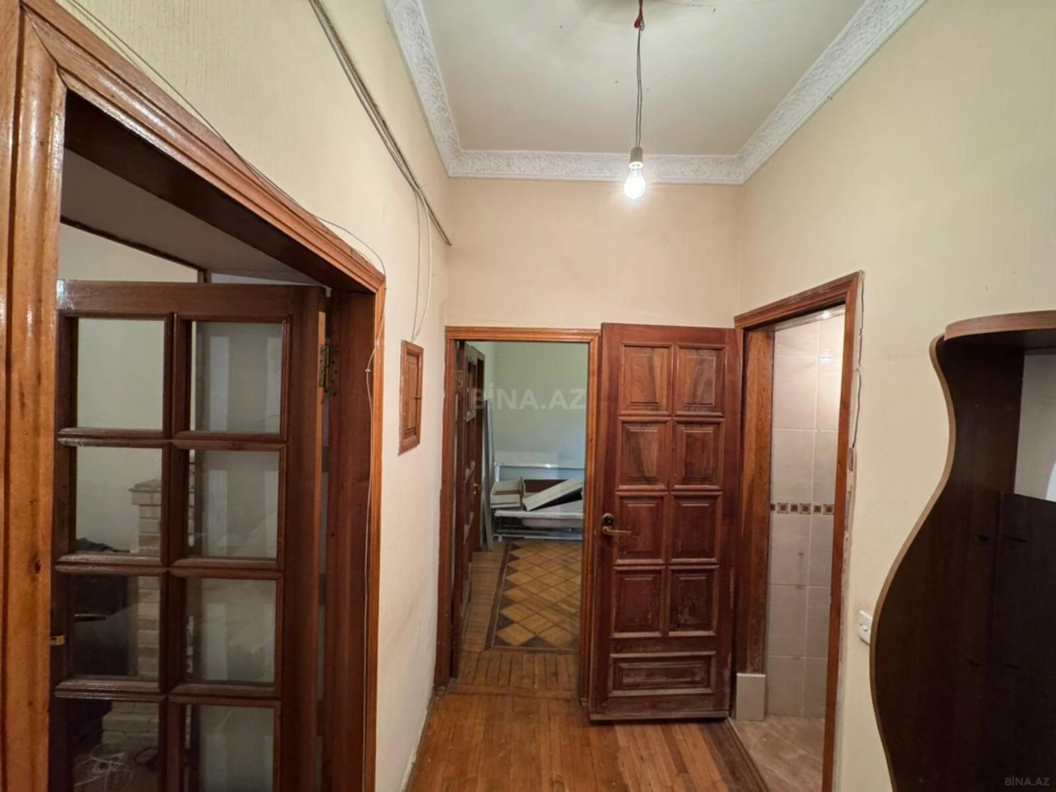Satılır 2 otaqlı mənzil 65 m²