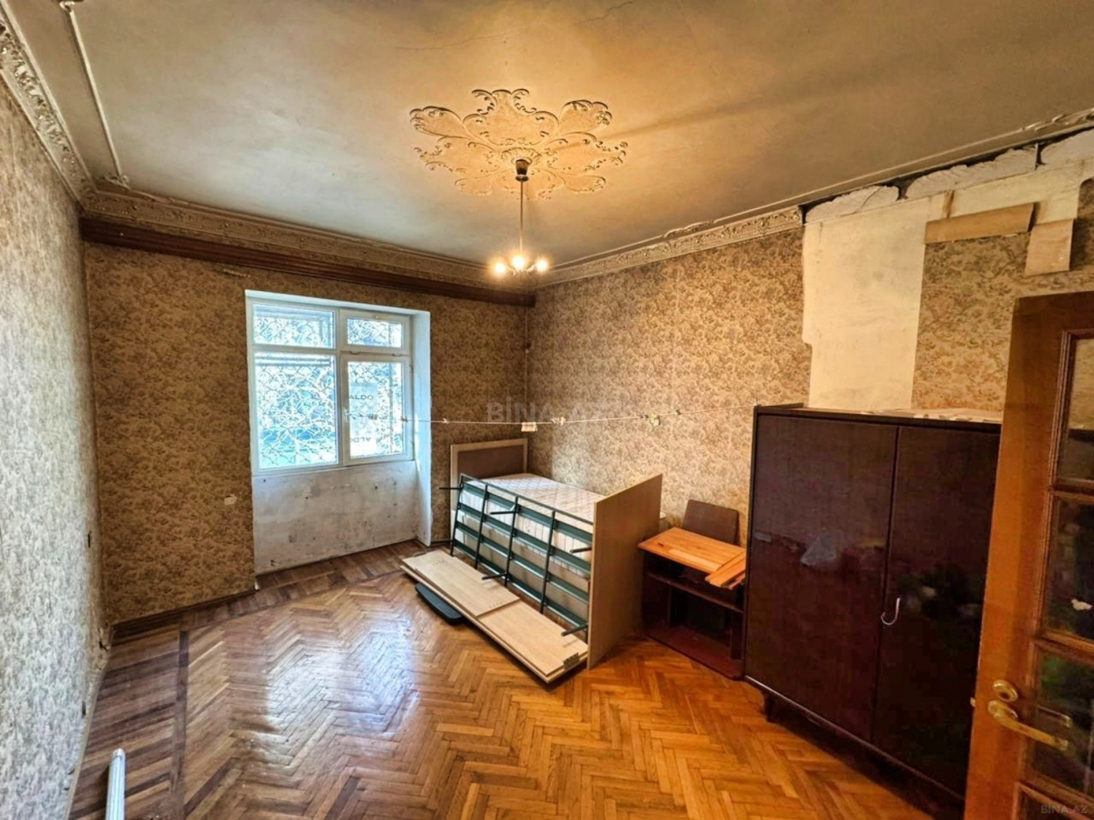 Satılır 2 otaqlı mənzil 65 m²
