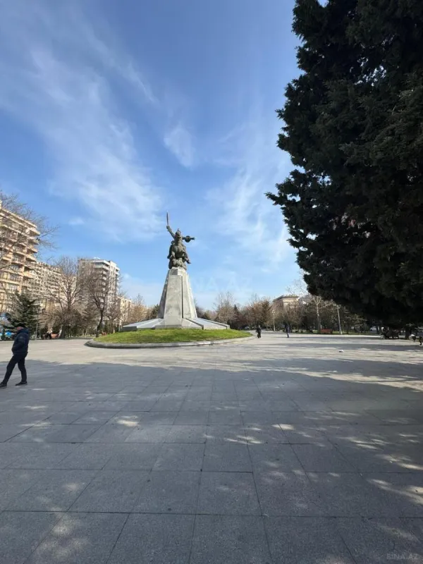 Satılır 2 otaqlı mənzil 65 m²