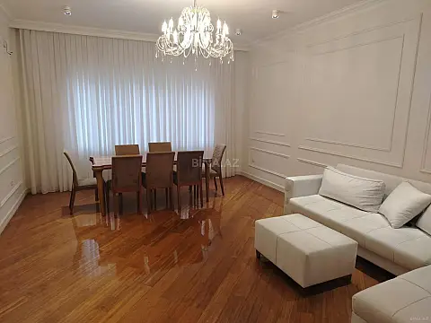Satılır 3 otaqlı mənzil 150 m² — Bakı, Memar Əcəmi yanı 3 otaq 150.00 m²