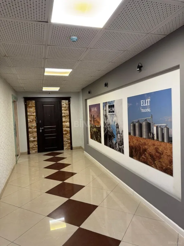 Satılır 6 otaqlı ofis 252 m²