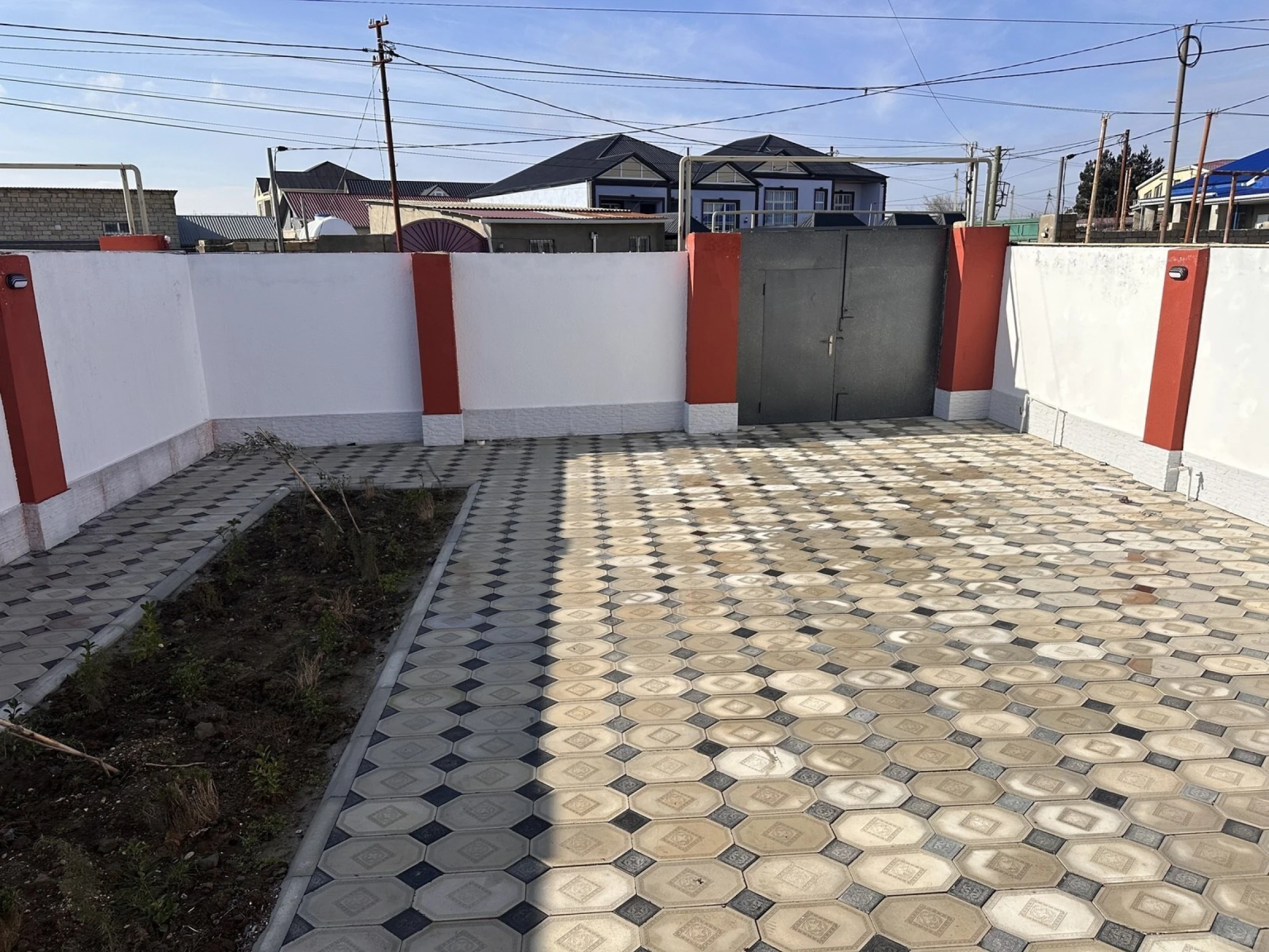 Satılır 4 otaqlı həyət evi 110 m²