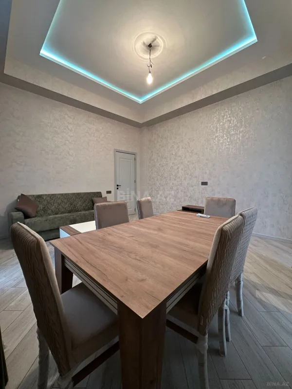 Kirayə verilir 3 otaqlı mənzil 150 m²
