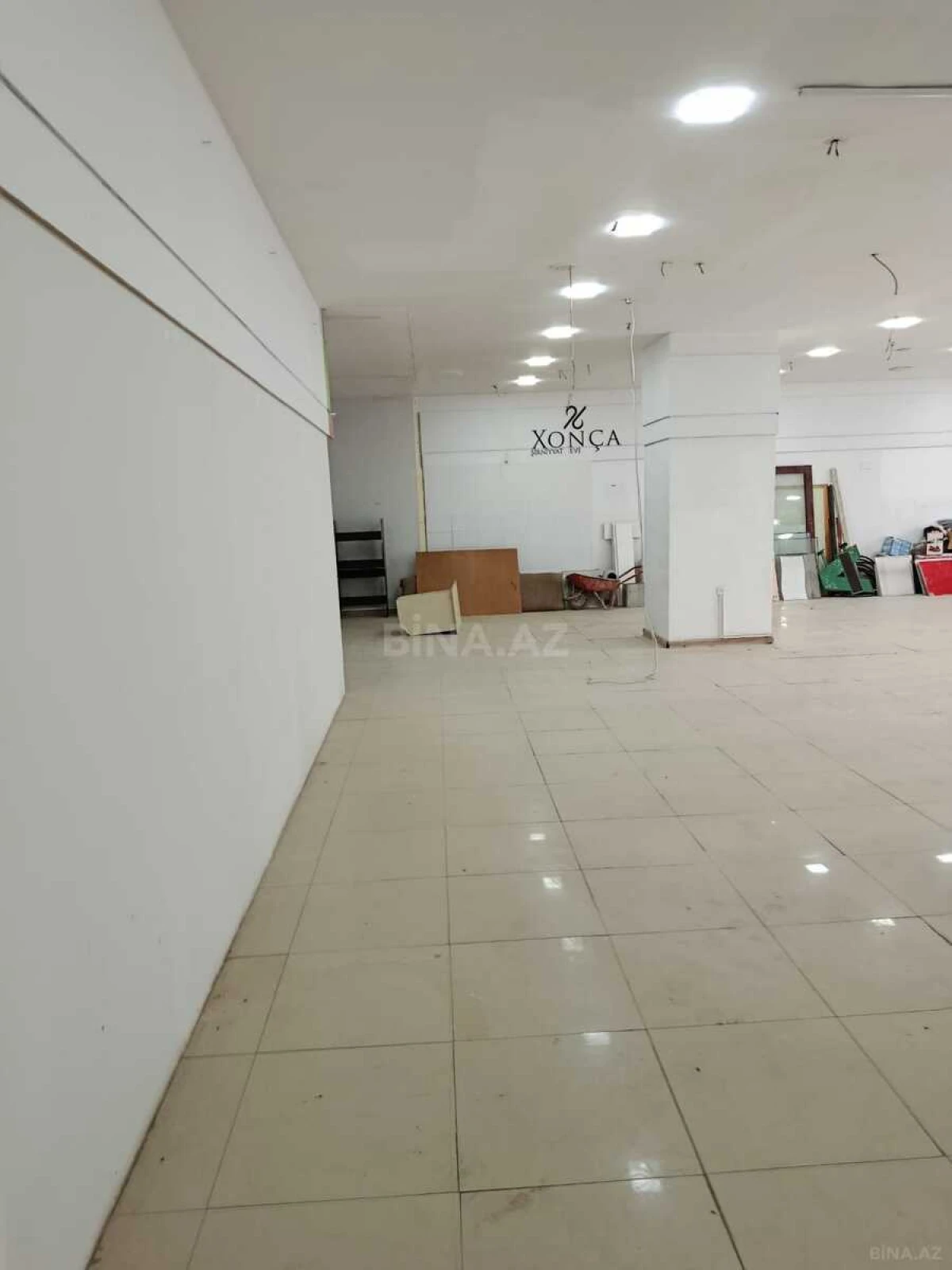 Kirayə verilir obyekt 220 m²