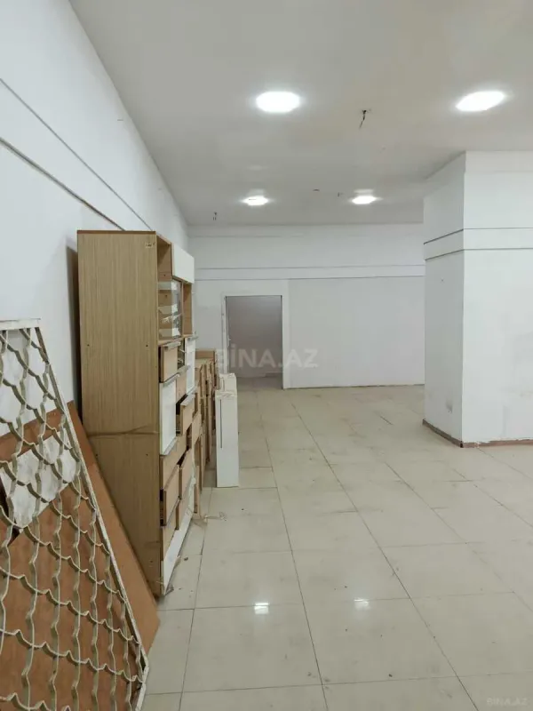 Kirayə verilir obyekt 220 m²