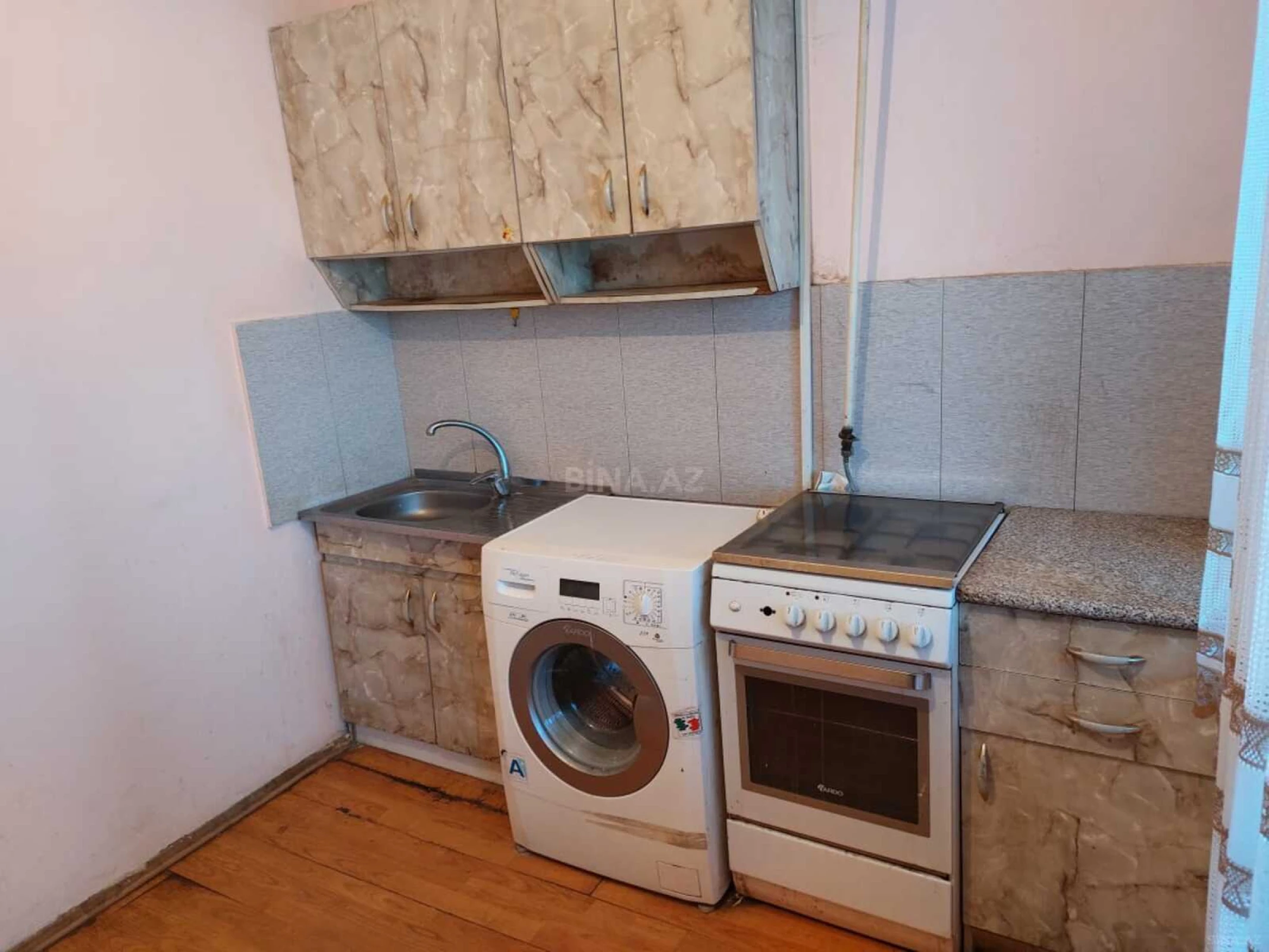 Satılır 2 otaqlı mənzil 60 m²