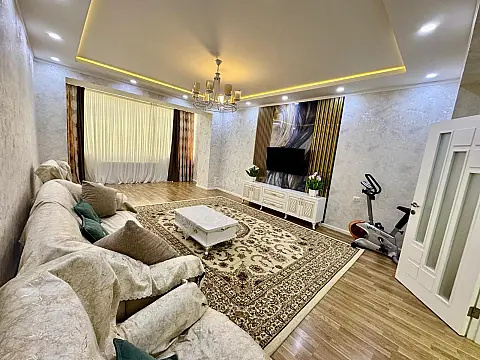 Satılır 3 otaqlı mənzil 130 m² — Bakı, Yeni Yasamal 3 otaq 130.00 m²