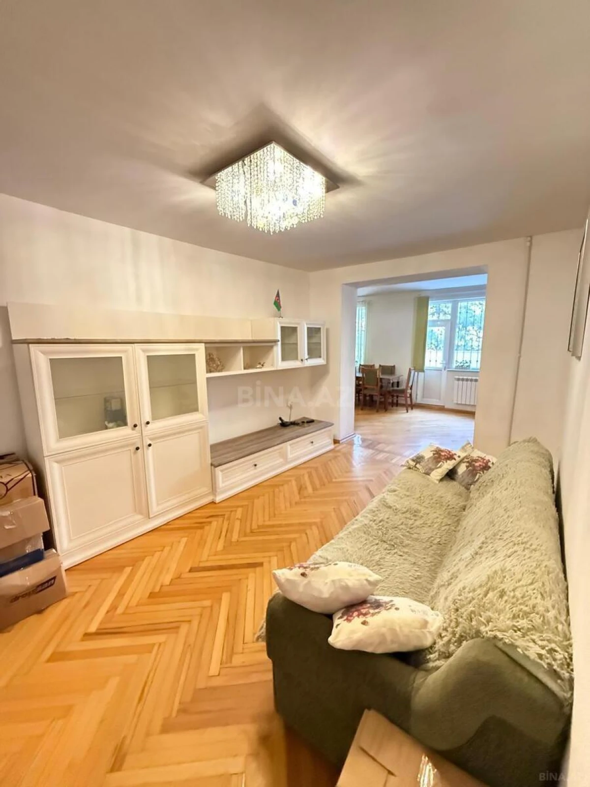 Kirayə verilir 2 otaqlı mənzil 60 m²