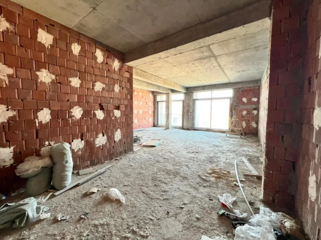 Satılır 2 otaqlı mənzil 85.6 m²