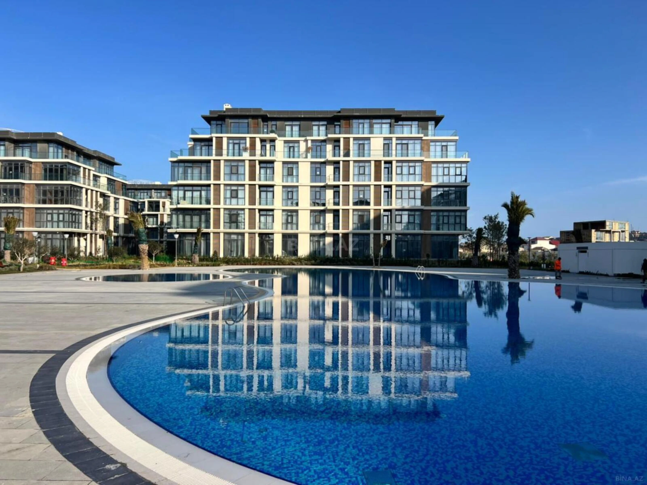 Satılır 2 otaqlı mənzil 85.6 m²