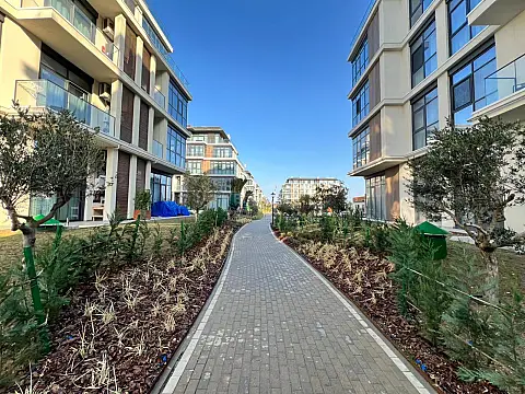 Satılır 2 otaqlı mənzil 85.6 m²