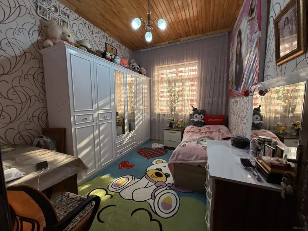 Satılır 4 otaqlı həyət evi 130 m²