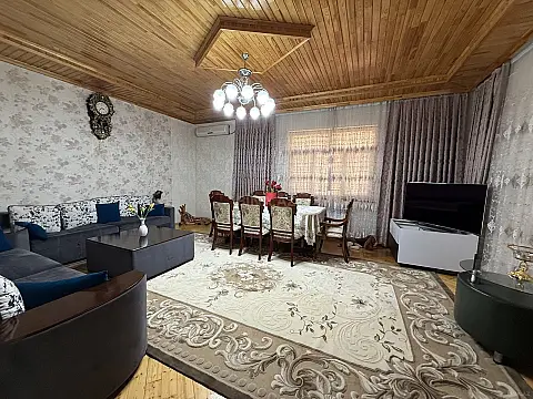 Satılır 4 otaqlı həyət evi 130 m²