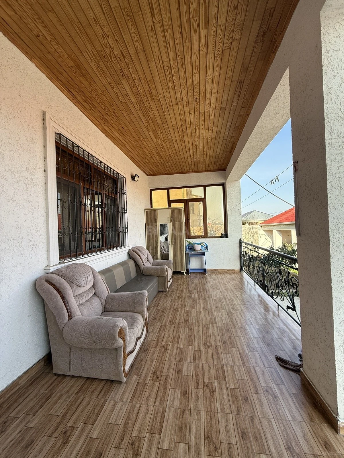 Satılır 4 otaqlı həyət evi 130 m²