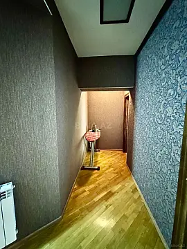 Satılır 2 otaqlı mənzil 92 m²