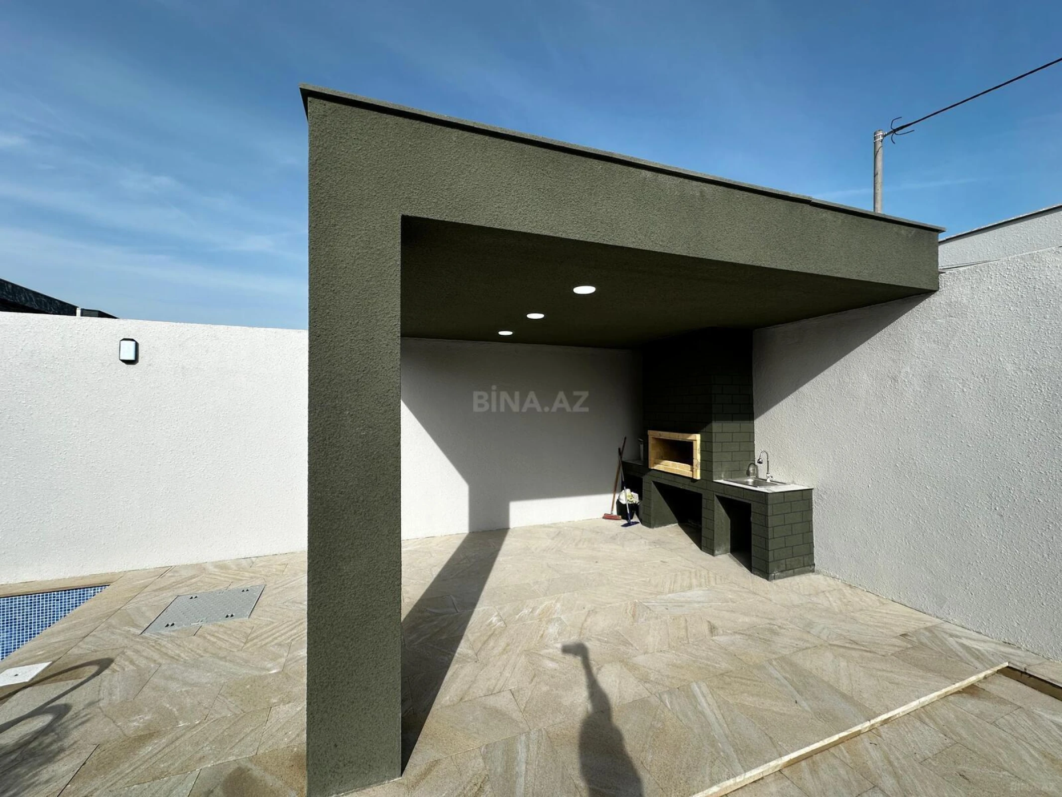 Satılır 4 otaqlı həyət evi 140 m²