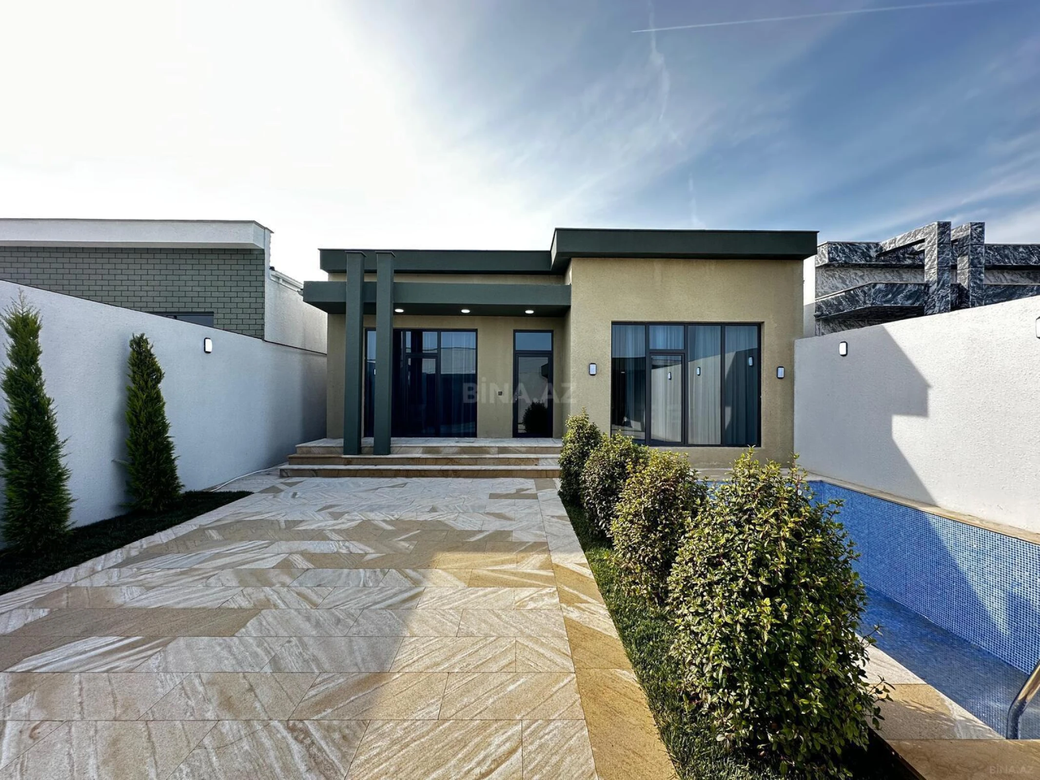 Satılır 4 otaqlı həyət evi 140 m²