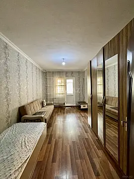 Satılır 2 otaqlı mənzil 45 m²