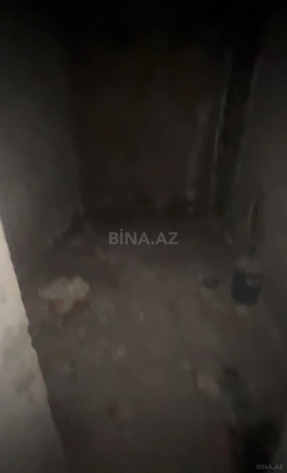 Satılır 5 otaqlı mənzil 260 m²