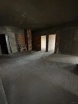 Satılır 5 otaqlı mənzil 252 m²