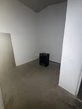 Satılır obyekt 200 m²