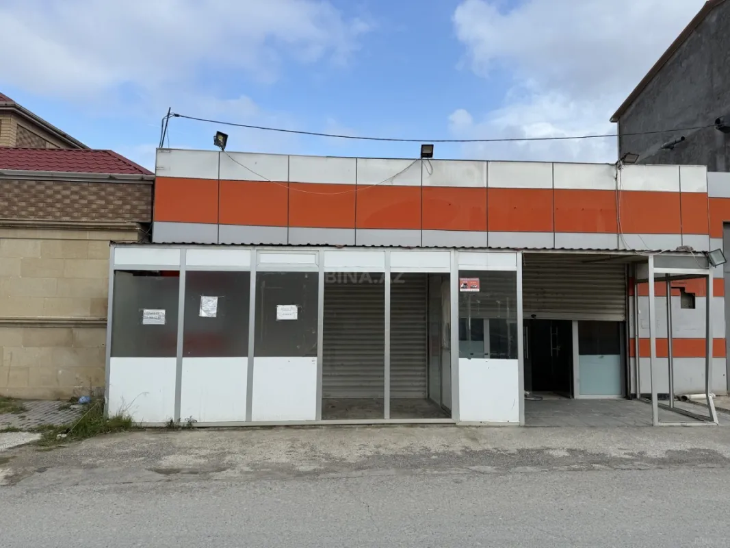 Satılır obyekt 200 m²