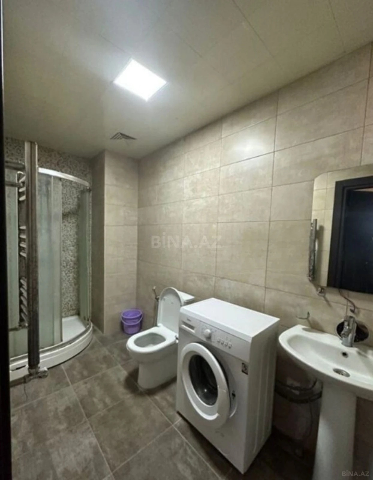 Kirayə verilir 2 otaqlı mənzil 60 m²