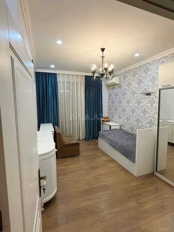 Satılır 5 otaqlı həyət evi 170 m²