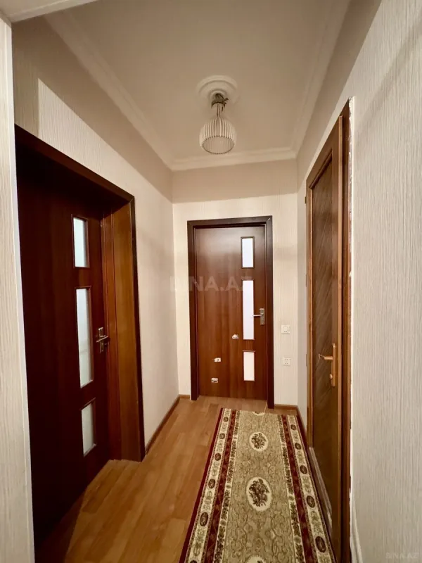 Satılır 2 otaqlı mənzil 58 m²